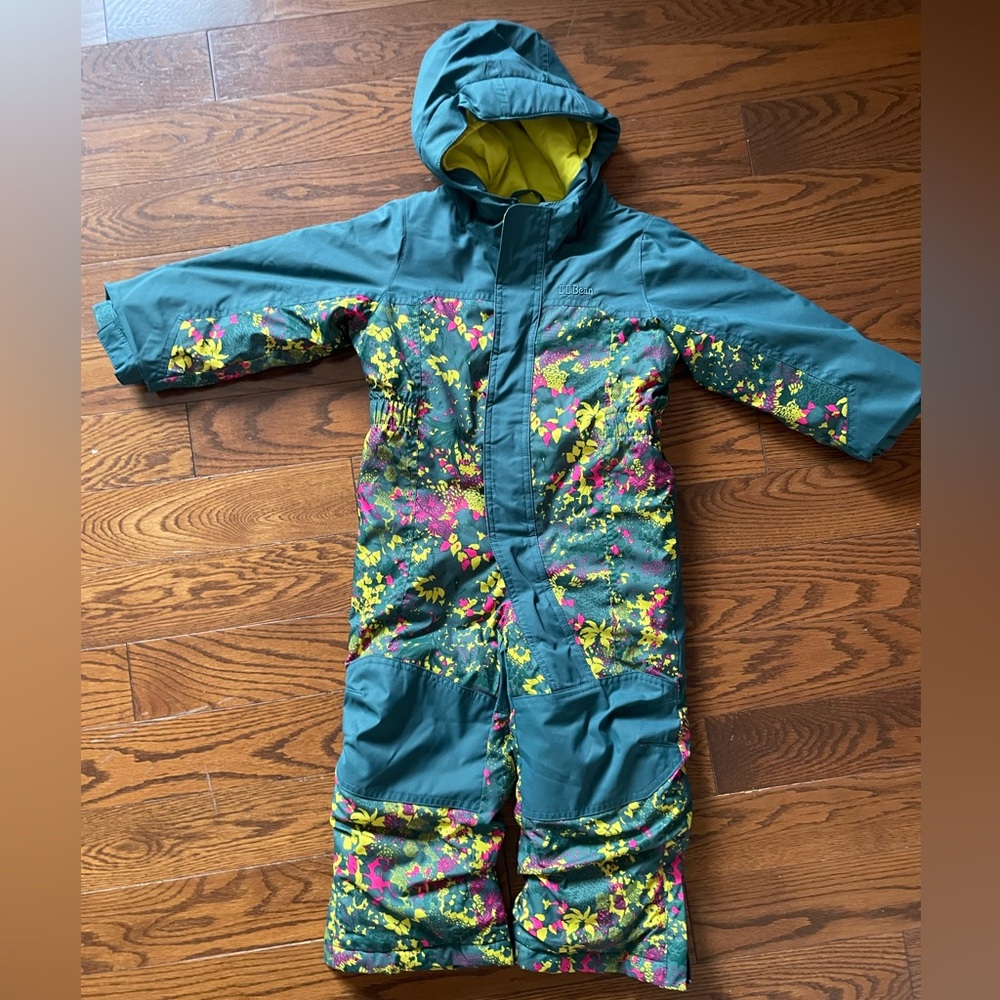 L.L.Bean 3T cold buster one piece zip-up snowsuit green